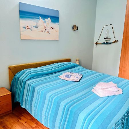 Appartamento Al Mare Вентимилья Экстерьер фото